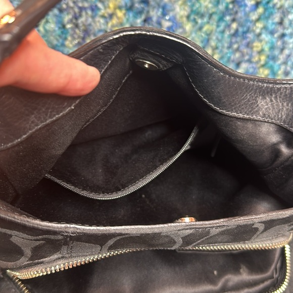 Authentic Coach classic bag with wallet and check book cover - Picture 9 of 14